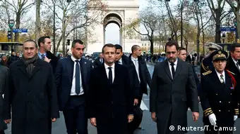 Frankreich Macron nach den Ausschreitungen der Gelbwesten