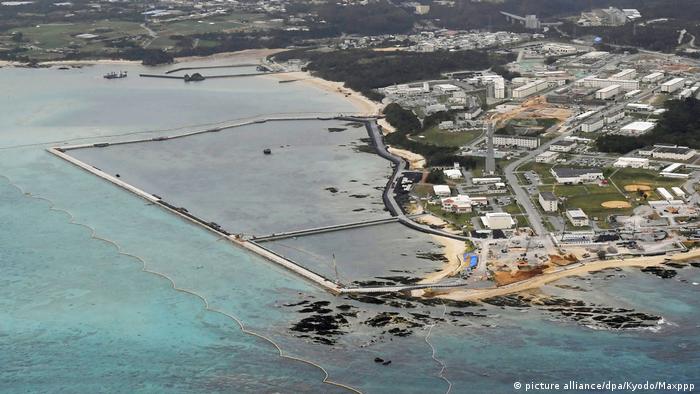 Japanese Voters Reject Plans To Move Controversial Us Base News Dw 24 02 2019