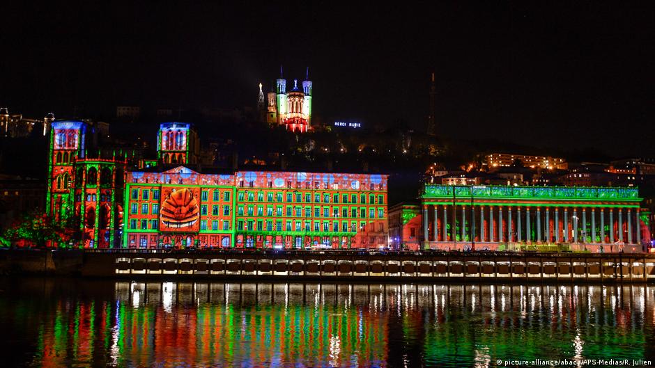11 light festivals around the world DW 12/06/2018