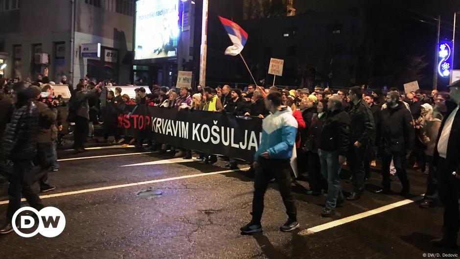 Tausende Protestieren Gegen Serbiens Regierung – DW – 09.12.2018