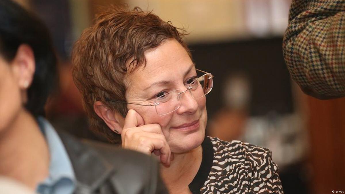  Емилия Милчева – DW 