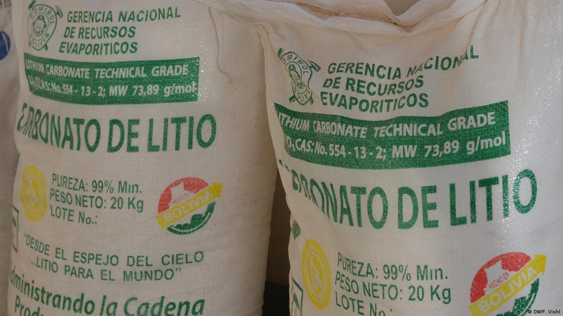 Sacos de carbonato de lítio boliviano