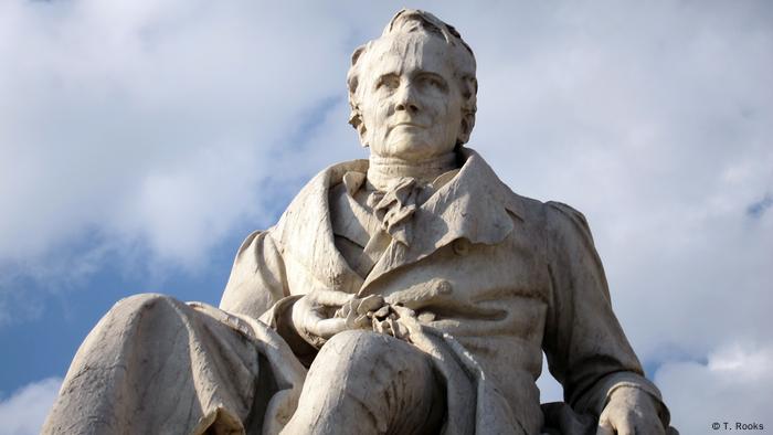 Statue von Alexander von Humboldt von Reinhold Begas