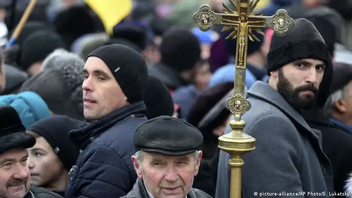 Мітинг поблизу Софійского собору в Києві