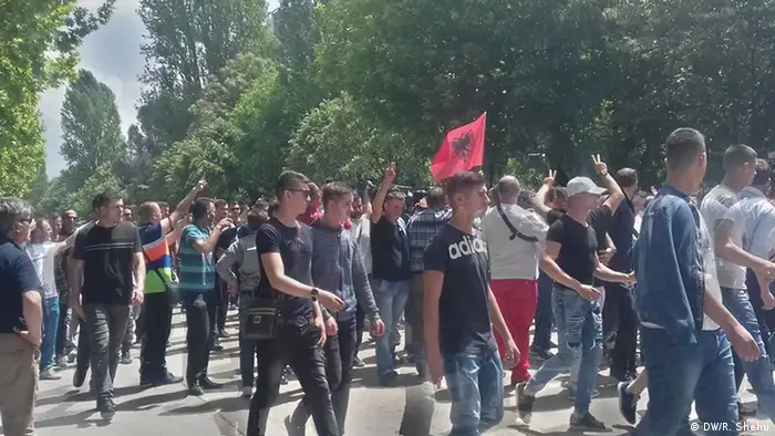 Tirana Studenten Proteste einsetzen
