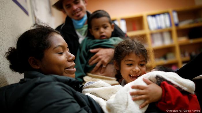 Mexiko Migrantin Erly Marcial, Geburt eines Babys während der Flucht
