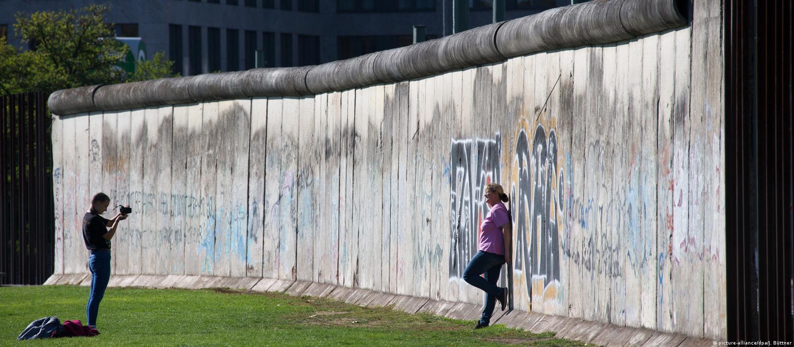 Merkel on reunification: Still a lot to be done – DW – 09/28/2019, image size:1600x700
