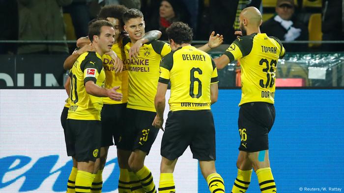 Bundesliga 17. Spieltag | Borussia Dortmund vs. Borussia Mönchengladbach | TOR Dortmund (Reuters/W. Rattay)