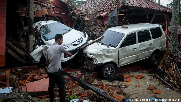 Indonesien Nach dem Tsunami