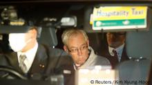 25.12.2018+++Tokyo, Japan+++
Greg Kelly, the former deputy of ousted Nissan chairman Carlos Ghosn, is seen in the car, as he leaves after being released from a detention centre in Tokyo, Japan, December 25, 2018. REUTERS/Kim Kyung-Hoon