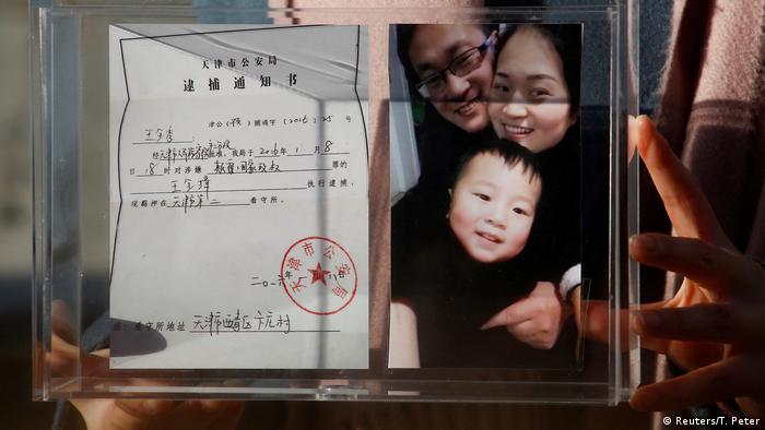 China Wang Quanzhang und Li Wenzu Familienbild