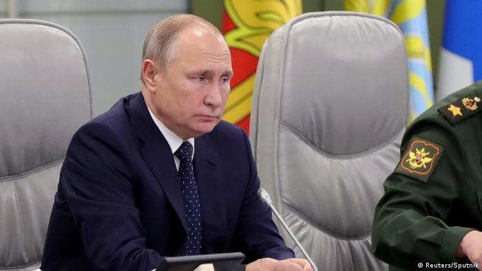 Russland | Putin verkündet Test der Interkontinentalrakete Avangard sei erfolgreich verlaufen (Reuters/Sputnik)