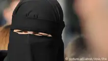 مقاضاة داعشية ألمانية لتورطها في استعباد وقتل طفلة 