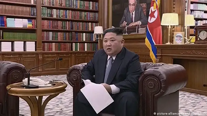 Nordkorea | Neujahrsansprache Kim Jong Un (picture-alliance/dpa/AP Photo/KRT)