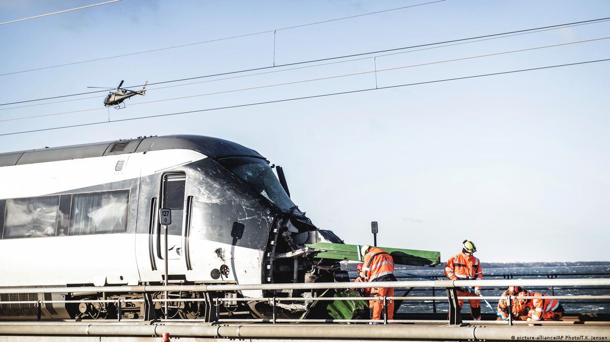 Deadly train accident in Denmark DW 01/02/2019