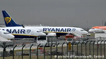 Ryanair and Easyjet planes at Berlin-Schönefeld Airport