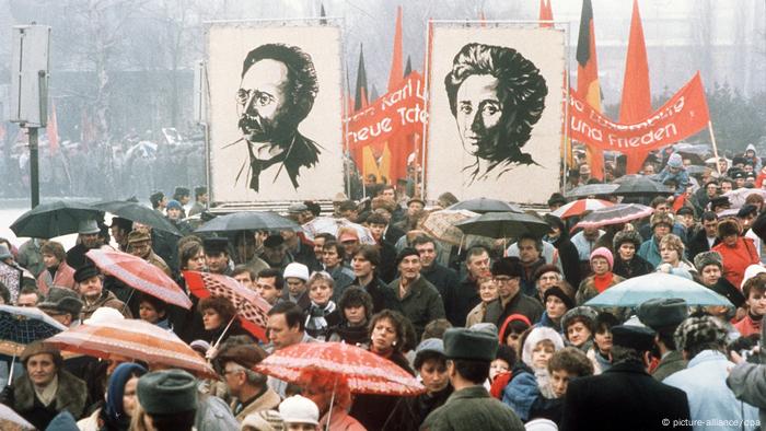 Ostberlin Gedenkdemonstration Luxemburg Liebknacht 1988