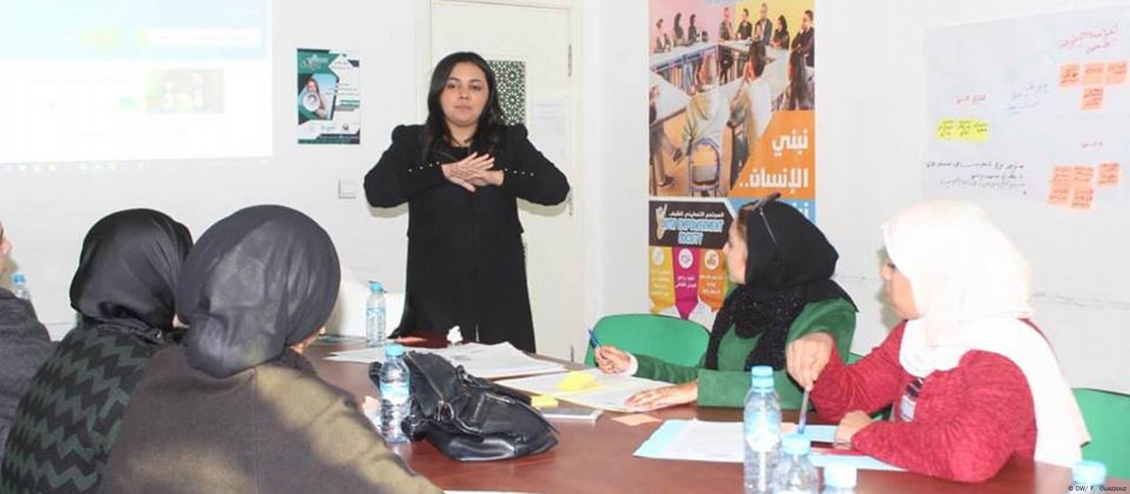 ‏ نيك ابن مع أمه الحقيقية ديوث ‫مغربيات يكشفنَ المسكوت عنه في غرف الزوجية – DW – 2019/1/13‬‎