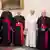 Papst Franziskus mit Bischöfen aus Chile