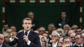 Frankreich Macron Auftakt Bürgerdebatte in Grand Bourgtheroulde