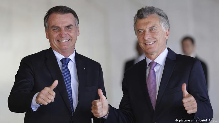 Brasilien Treffen vom Präsident Jair Bolsonaro mit dem argentinischen Präsident Mauricio Macri