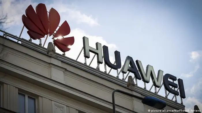 Polen Warschau Huawei Logo