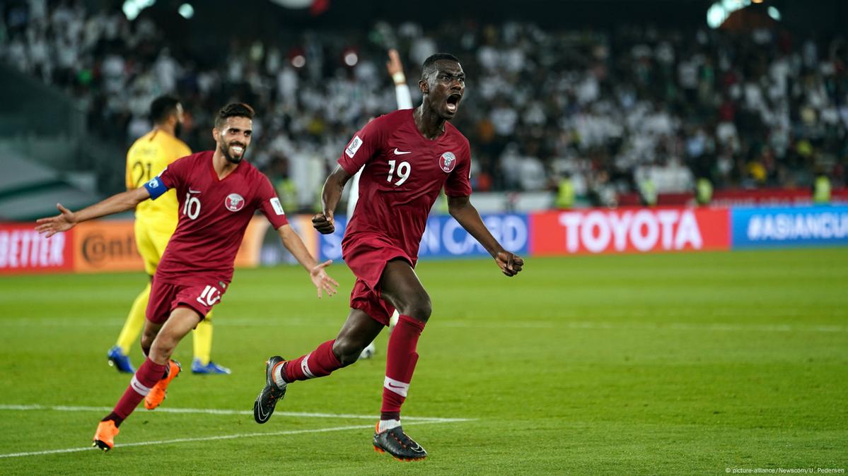 Japan and Qatar through as group winners – DW – 01/17/2019