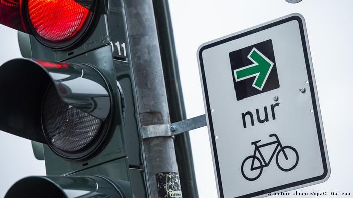 BdT Grüner Pfeil für Fahrradfahrer