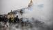 Manifestantes y reporteros bajo ataque de gases lacrimógenos en París Manifestantes y reporteros bajo ataque de gases lacrimógenos en París