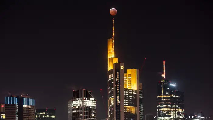 Eclipse lunar em Frankfurt