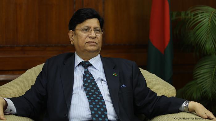 AK Abdul Momen, Außenminister von Bangladesch