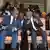 DR Kongo scheidender Präsident Joseph Kabila neben Nachfolger Felix Tshisekedi während einer Einweihungsfeier in Kinshasa