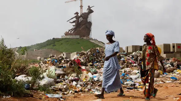 Monument der Afrikanischen Renaissance in Dakar (Foto: AP)