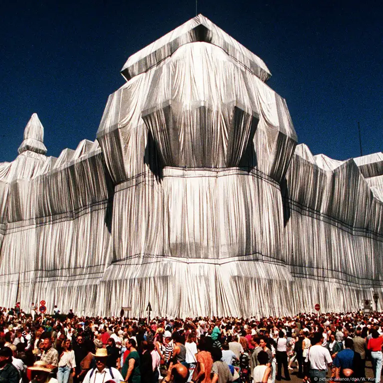 アート・デザイン・音楽 CHRISTO WRAPPED REICHSTAG PROJECT Christo and Jeanne-Claude - The Wrapped Reichstag, Project