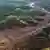 Foto aérea da região do desastre e do rastro deixado pela lama.