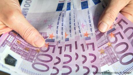 Ανάρπαστα τα 500ευρα που ...δεν υπάρχουν
