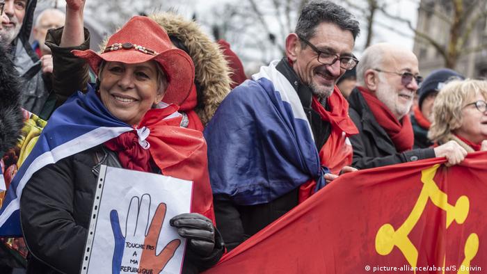 A red scarf protester in Paris