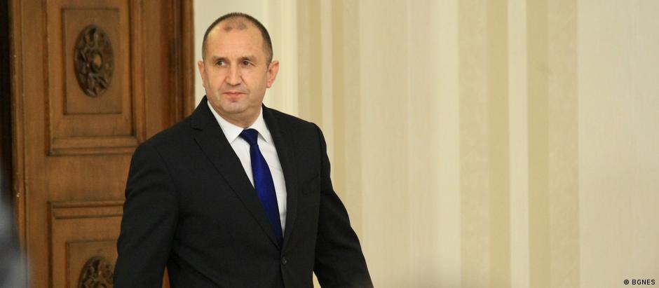 Румен Радев