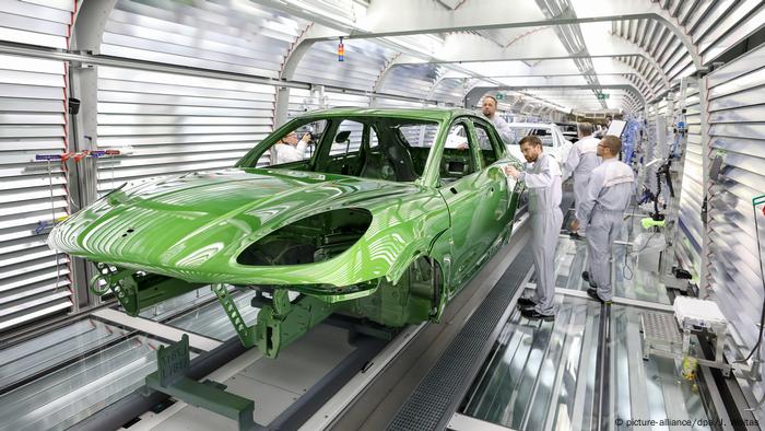 Streik Bei Audi In Ungarn Erfolgreich Aktuell Europa Dw 30 01 19