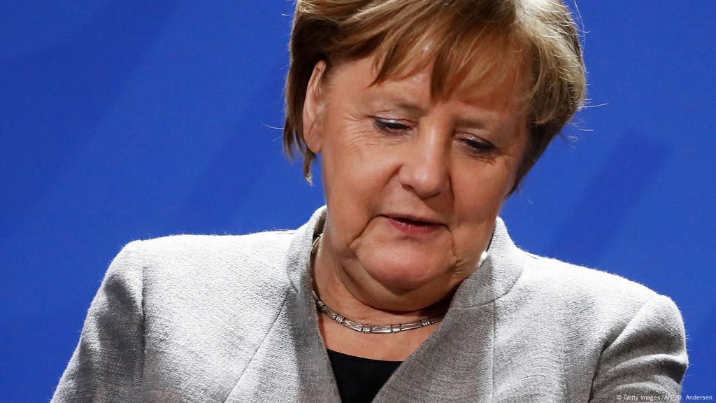 angela merkel bids farewell to facebook news dw 01 02 2019