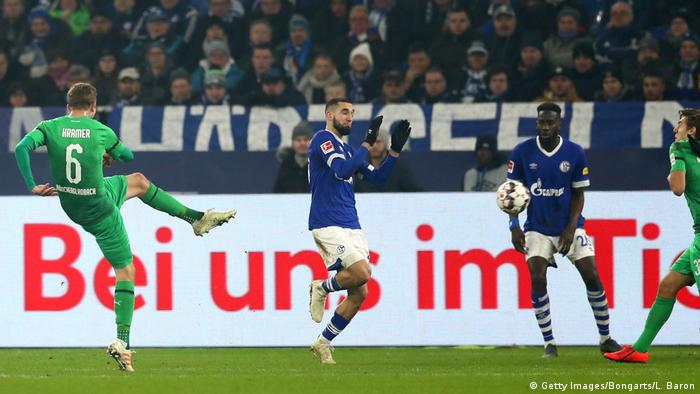  | Deutschland Bundesliga FC Schalke 04 v Borussia Mönchengladbach | Tor Kramer (Getty Images/Bongarts/L. Baron)