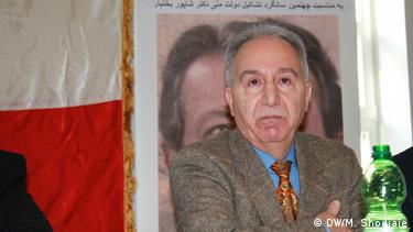 پرویز دستمالچی، سیاستمدار