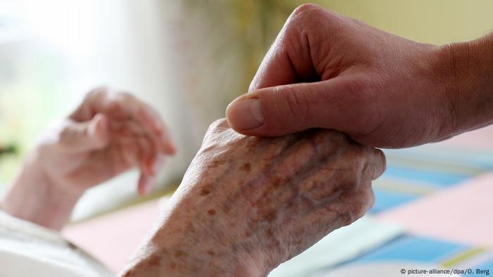 Germany Top Court S Order On Foreign Nursing Home Workers Pay Triggers Debate News Dw 26 06 2021 Germany Top Court S Order On Foreign Nursing Home Workers Pay Triggers Debate News Dw 26 06 2021