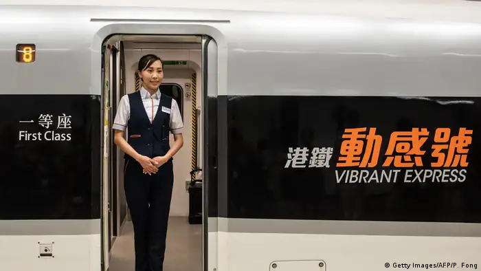 China Eisenbahn neue Züge Vibrant Express Zugpersonal
