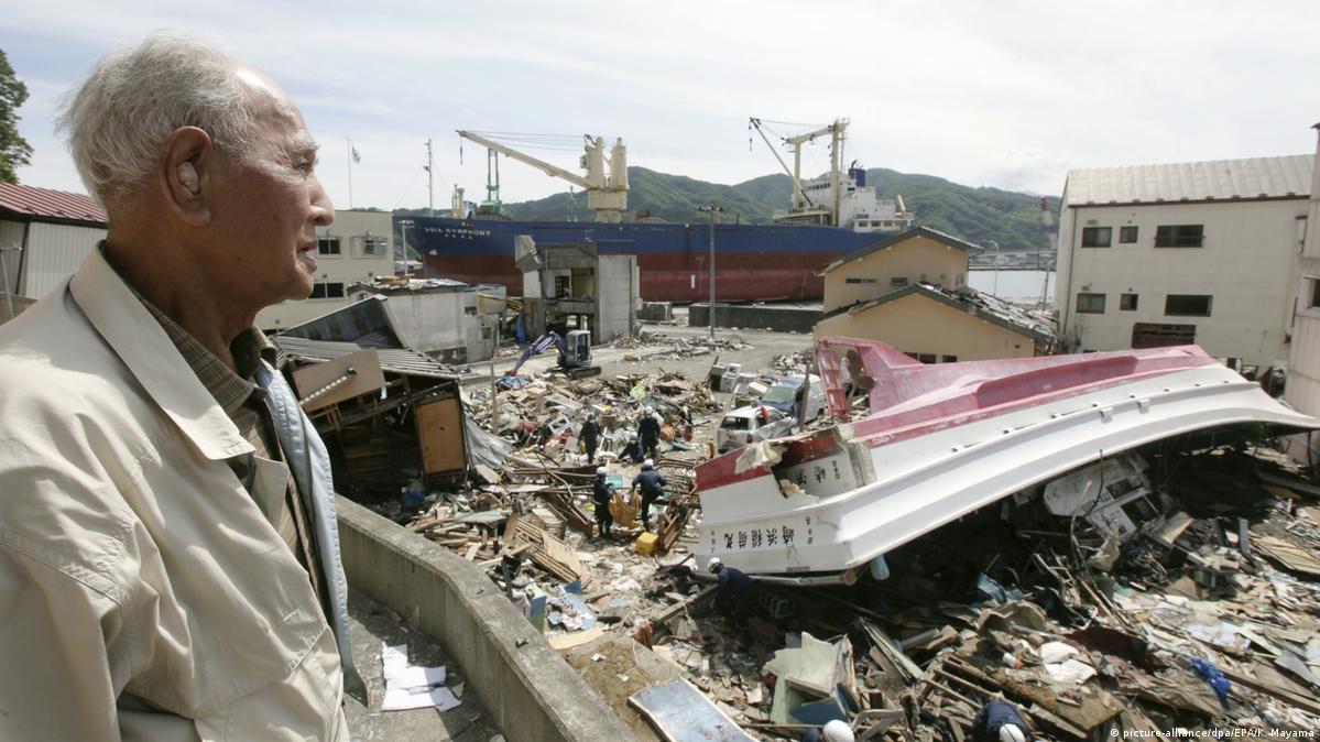 Japón honra a las víctimas del tsunami de 2011 – DW – 11/03/2020, image size:1199x674