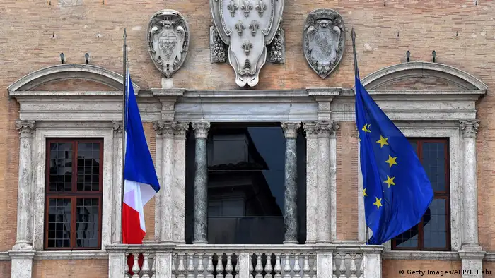 Italien Palazzo Farnese die Botschaft Frankreichs in Rom