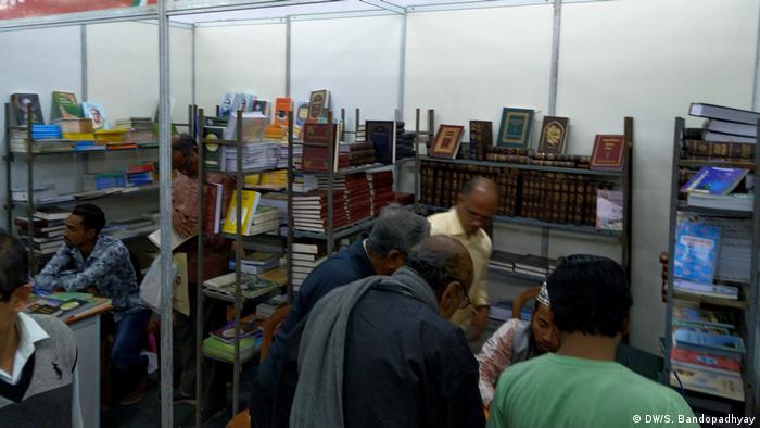 Bangladesch Kolkata Buchmesse (DW/S. Bandopadhyay)