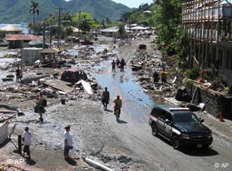 Okyanusta Deprem Ve Tsunami Felaketi Dunya Dw 30 09 2009