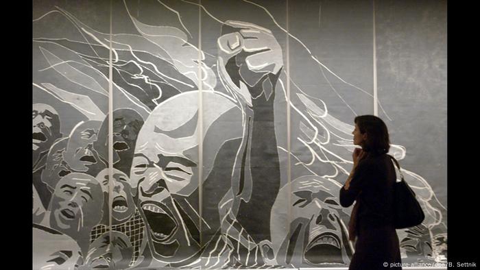 Fang Lijun Holzschnitt, zur Versteigerung bei Sotheby's.