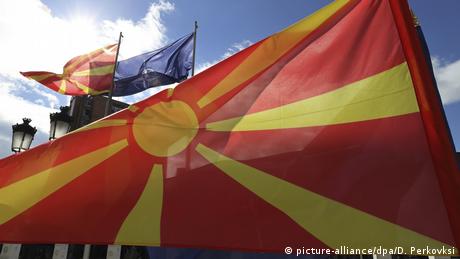 Гръцкото правителство мълчи многозначително за предсрочните избори в Северна Македония
